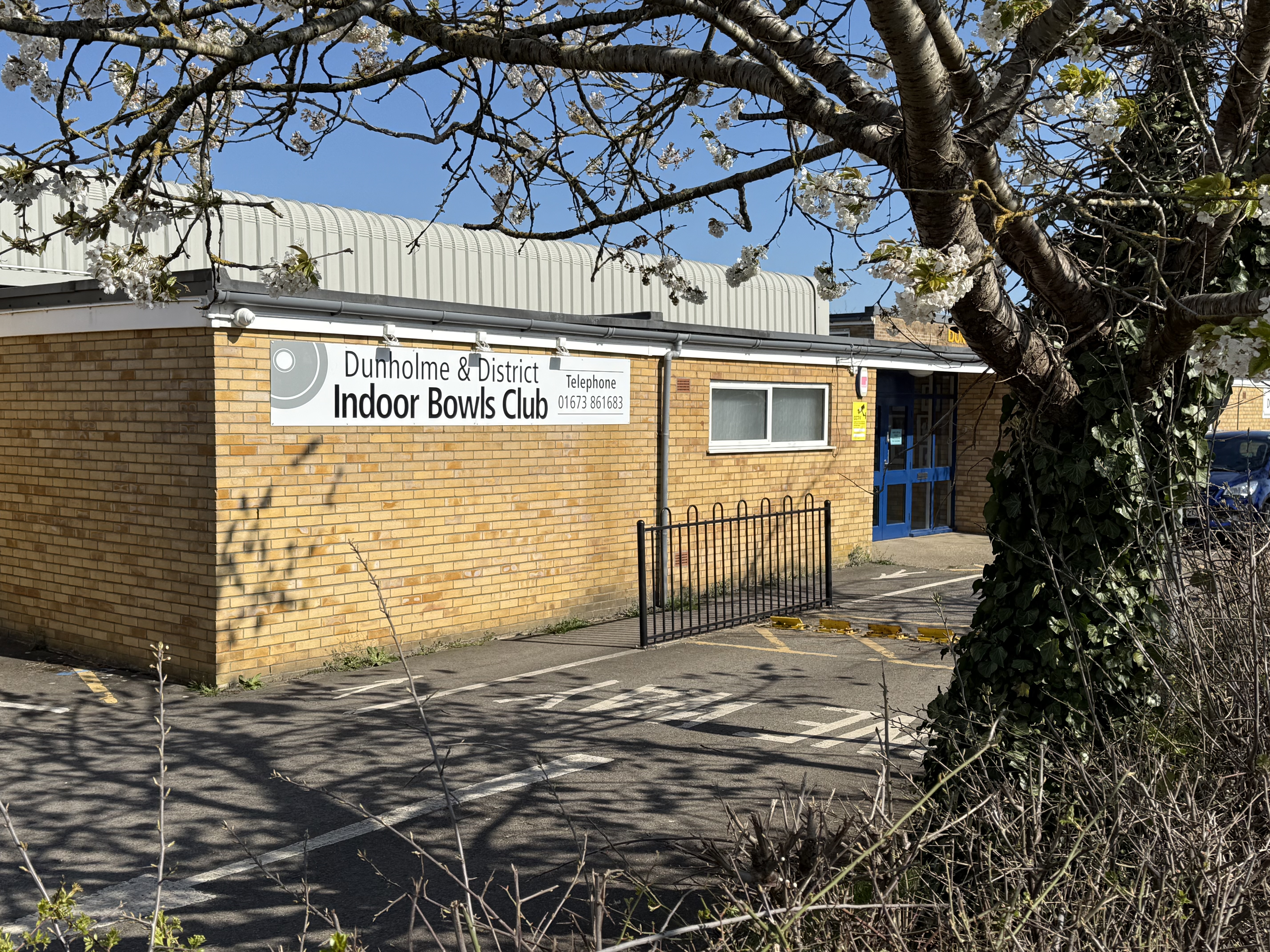 A photograph of the exterior of the Dunholme and District Bowls Club
