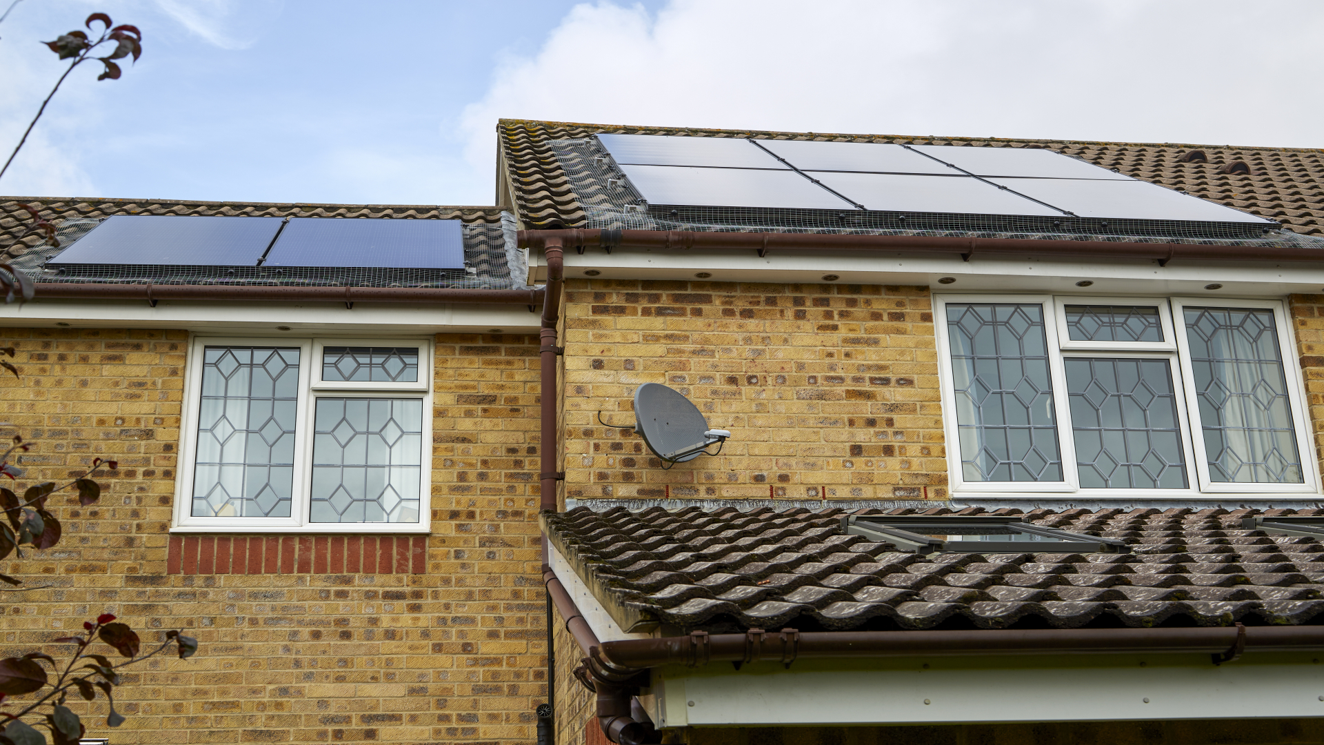 upshot, solar, panels, installed, roof