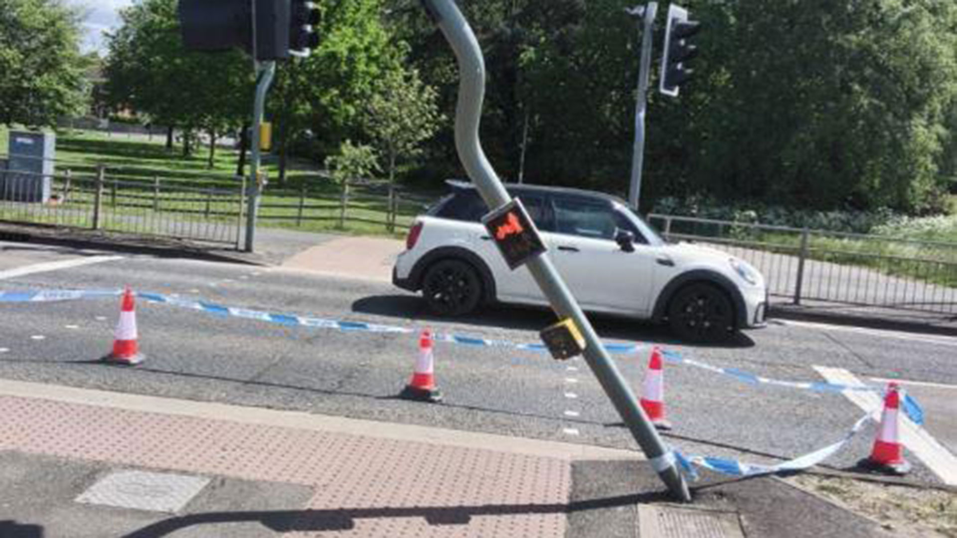 A damaged signal pole at Tritton