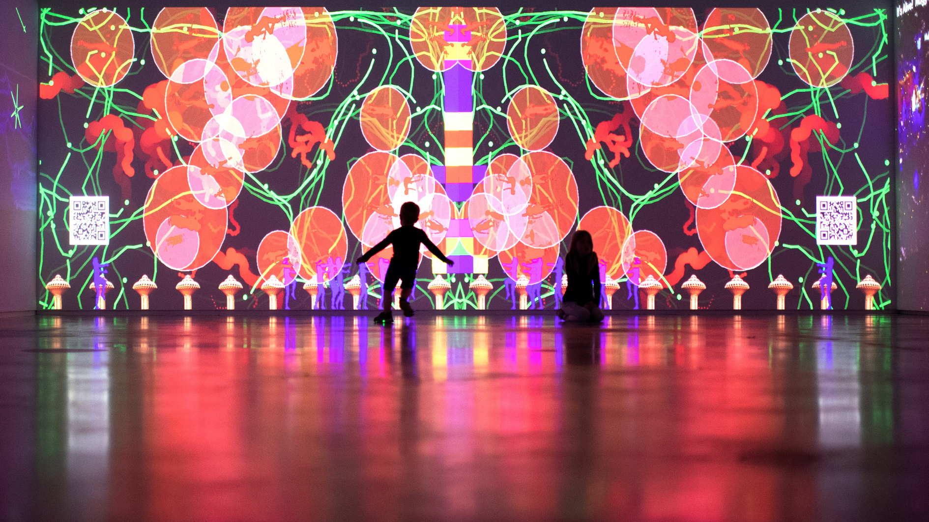 Digital projection with child shadow in shot