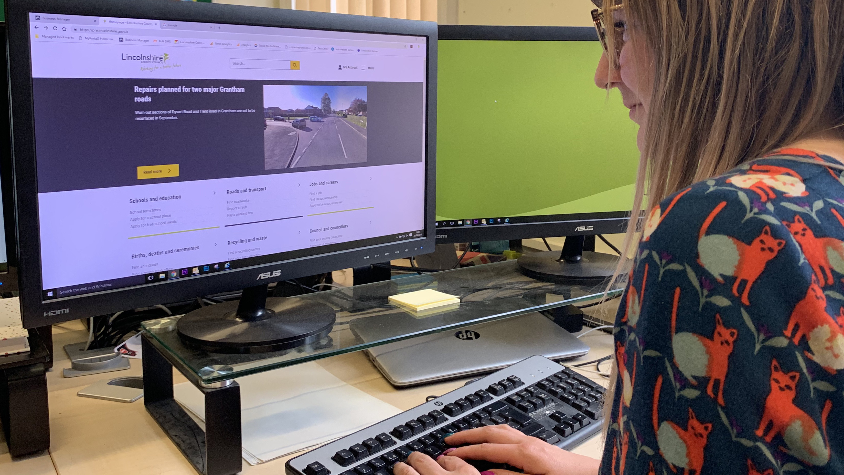 A staff member trying out the new website.